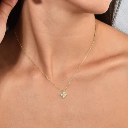 Real Diamond Clover Necklace 14K Solid Gold, Flower Necklace, Four Leaf Necklace, Daisy Necklace, Diamond Cluster Necklace, Minimal Clover